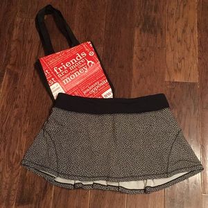Lululemon Circuit Breaker Skirt (Regular) *13”